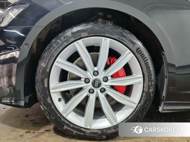 Audi A6L 2022 Черный из Китая, фото 3