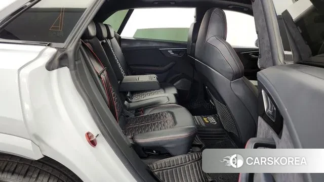 Audi RSQ8 (4M) 2021 Белый из Кореи, фото 3