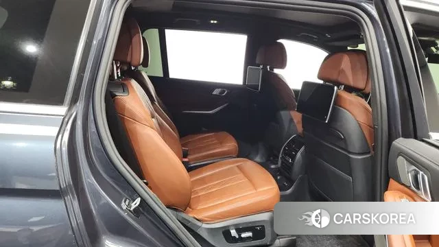 BMW X7 (G07) 2021 Серый из Кореи, фото 3