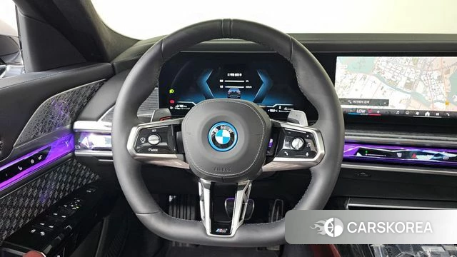 BMW 7 Series (G70) 2025 Черный из Кореи, фото 3