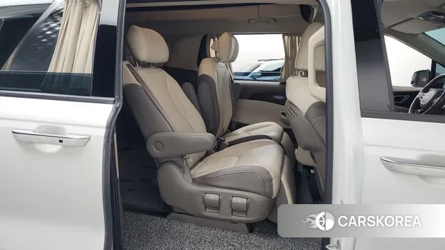 Kia Carnival 4th generation 2022 Белый из Кореи, фото 3