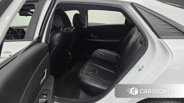 Hyundai Avante (CN7) 2022 Белый из Кореи, фото 3