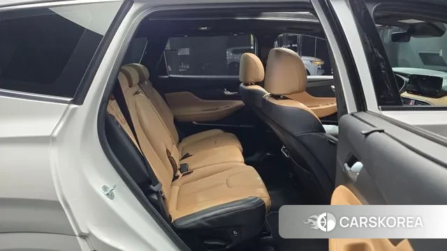 Hyundai The New Santa Fe 2022 Белый из Кореи, фото 3