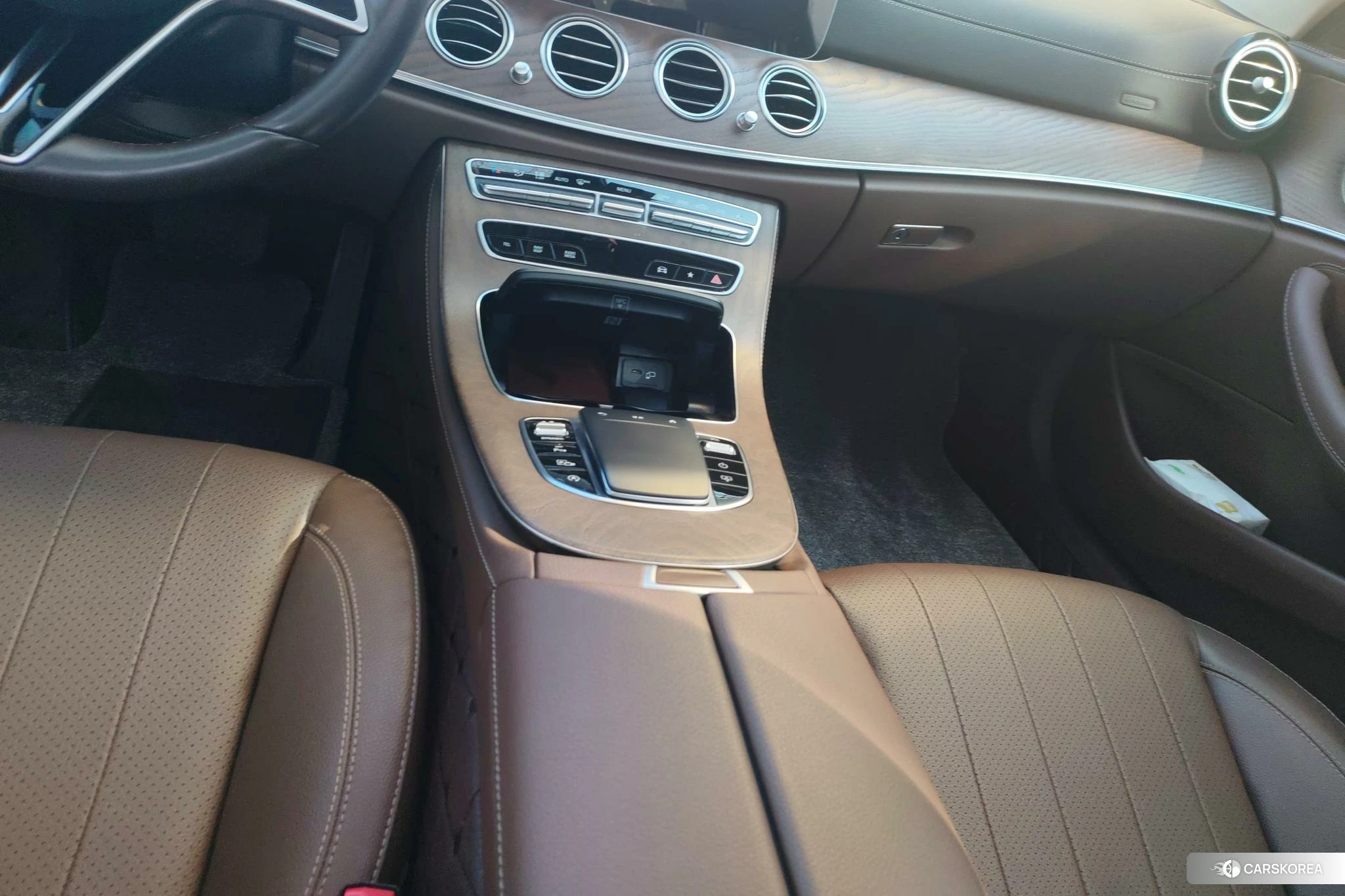 Mercedes-Benz E-Class 2022 Черный из Китая, фото 3