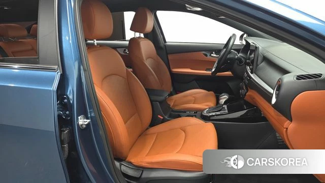 Kia The New K3 2nd generation 2022 Синий из Кореи, фото 3