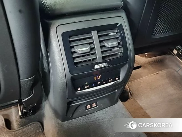 BMW X4 (G02) 2023 Черный из Кореи, фото 3