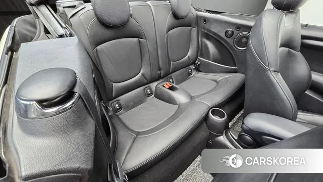 Mini Cooper Convertible 2021 Жемчужный цвет из Кореи, фото 3