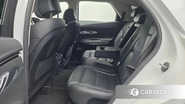Genesis GV70 2021 Белый из Кореи, фото 3