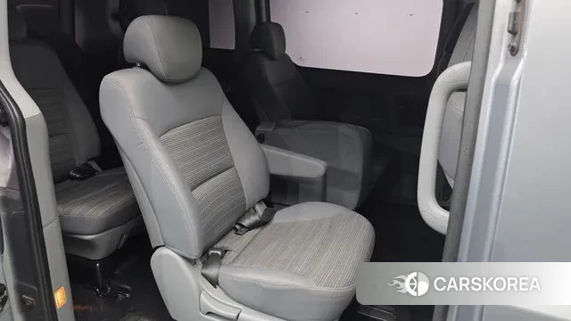 Hyundai The New Grand Starex 2019 Серебряный из Кореи, фото 3