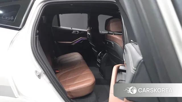 BMW X6 (G06) 2025 Белый из Кореи, фото 3