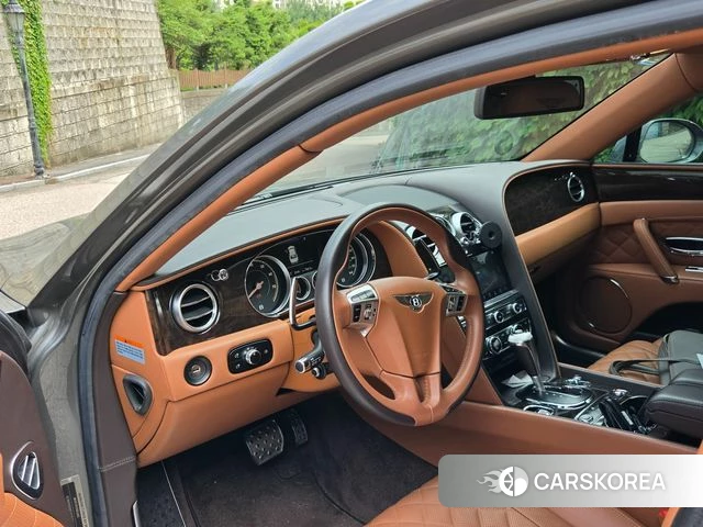 Bentley Flying Spur 2nd Generation 2018 Серый из Кореи, фото 3