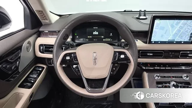 Lincoln Aviator 2nd generation 2023 Белый из Кореи, фото 3