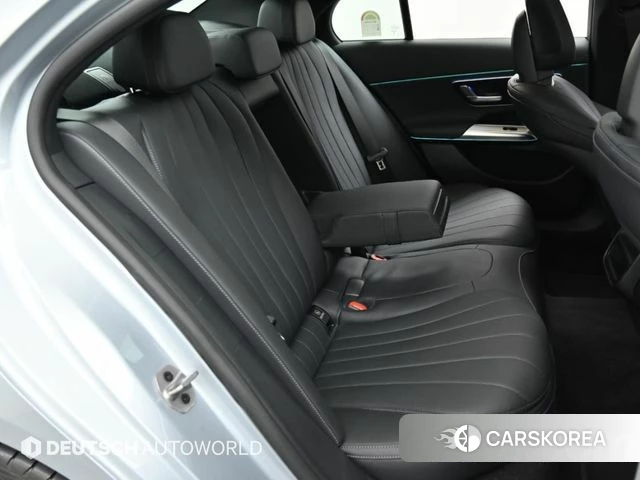 Mercedes-Benz E-Class W214 2025 Серебряный из Кореи, фото 3