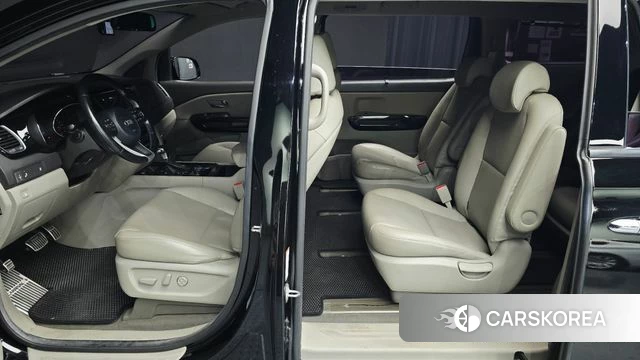 Kia All New Carnival 2018 Черный из Кореи, фото 3