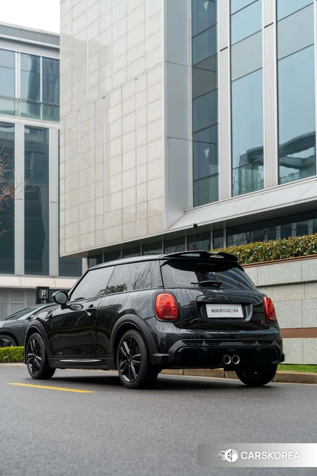 MINI MINI 2022 Черный из Китая, фото 3