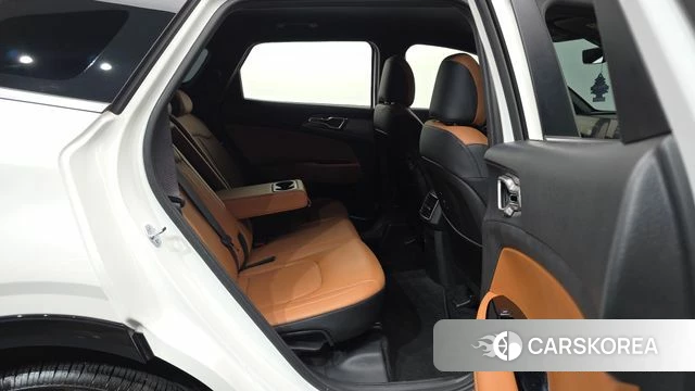 Kia Sportage 5th Generation 2024 Белый из Кореи, фото 3