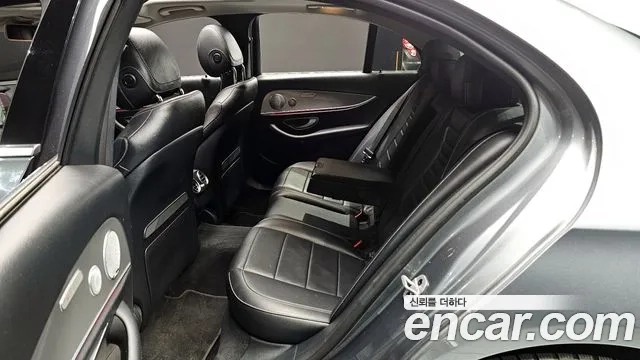 Mercedes-Benz E-Class W213 2019 Серый из Кореи, фото 3