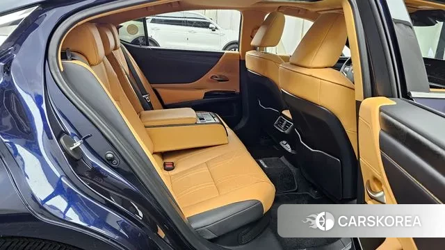 Lexus ES300h 7th generation 2022 Синий из Кореи, фото 3