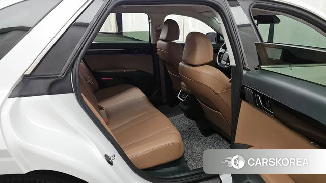 Hyundai Grandeur (GN7) 2023 Белый из Кореи, фото 3