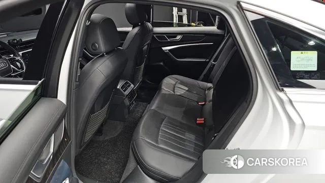 Audi A6 (C8) 2022 Белый из Кореи, фото 3