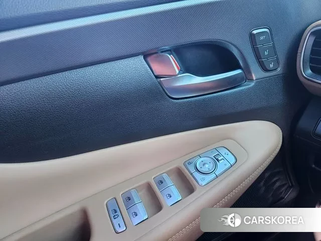 Hyundai The New Santa Fe 2021 Серый из Кореи, фото 3