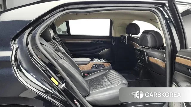 Genesis G90 2019 Черный из Кореи, фото 3