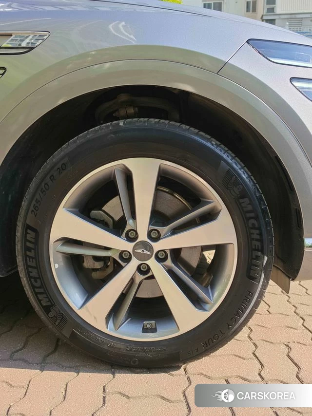 Genesis GV80 2021 Серебристо-серый из Кореи, фото 3