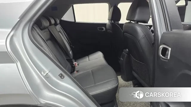 Hyundai Venue 2021 Серебряный из Кореи, фото 3