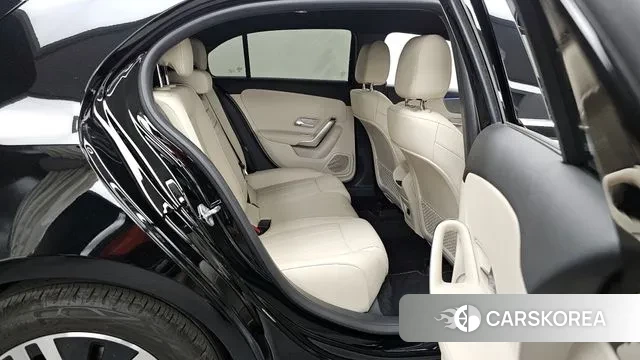 Mercedes-Benz A-Class W177 2023 Черный из Кореи, фото 3