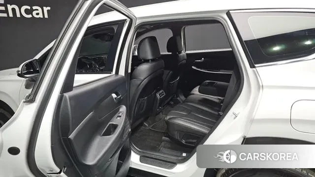 Hyundai The New Santa Fe 2022 Белый из Кореи, фото 3