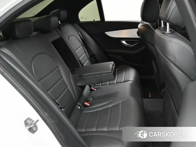 Mercedes-Benz C-Class W205 2020 Белый из Кореи, фото 3