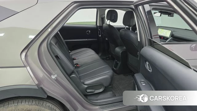 Hyundai Ionic 5 2022 Серебристо-серый из Кореи, фото 3