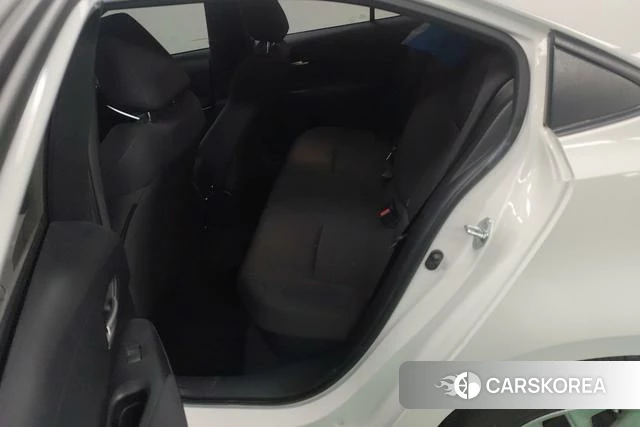 Toyota Corolla 2022 Белый из Китая, фото 3