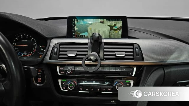 BMW 3 Series (F30) 2018 Белый из Кореи, фото 3