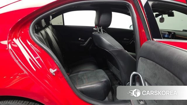 Mercedes-Benz A-Class W177 2020 Красный из Кореи, фото 3