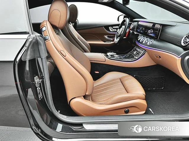 Mercedes-Benz E-Class W213 2018 Черный из Кореи, фото 3