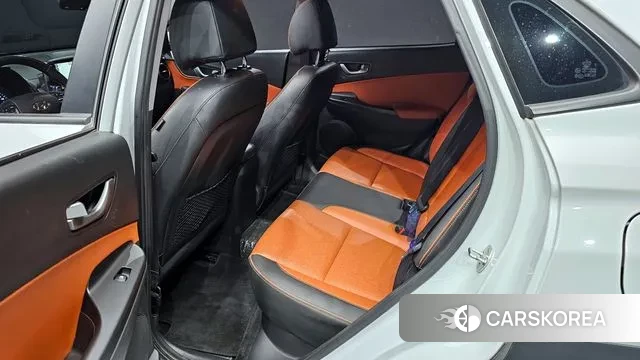 Hyundai Kona 2018 Белый из Кореи, фото 3