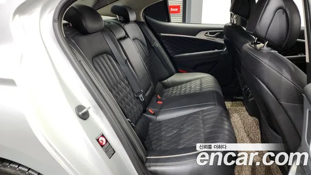 Genesis G70 2018 Серебряный из Кореи, фото 3