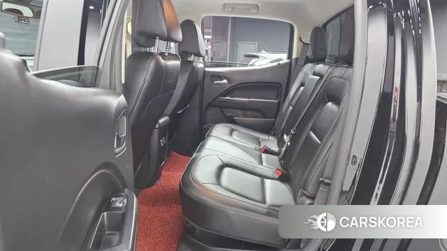 Chevrolet (GM Daewoo) Real New Colorado 2020 Черный из Кореи, фото 3