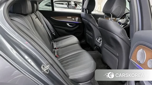 Mercedes-Benz E-Class W213 2019 Серый из Кореи, фото 3