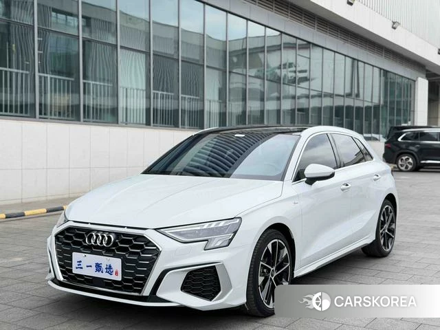Audi A3 2023 Белый из Китая, фото 3