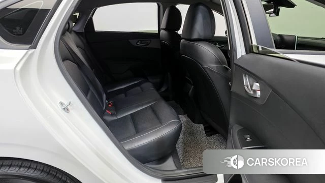 Kia Come New K3 2021 Белый из Кореи, фото 3