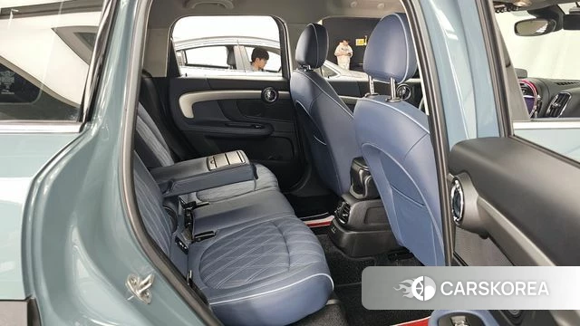 Mini Cooper S Countryman 2023 Цвет галактики из Кореи, фото 3