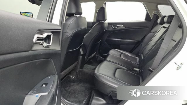 Kia Sportage 5th Generation 2022 Белый из Кореи, фото 3
