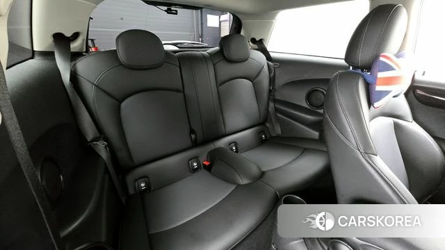 Mini Cooper 2019 Зеленый из Кореи, фото 3