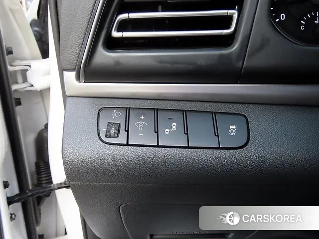 Hyundai The New Avante AD 2018 Белый из Кореи, фото 3