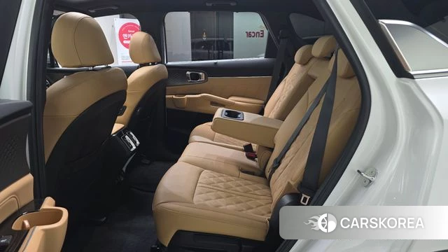 Kia Sorento 4th Generation 2023 Белый из Кореи, фото 3