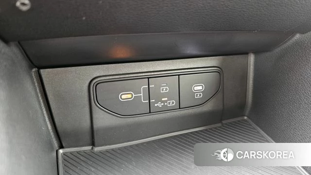 Kia The New Sportage 5th Generation 2025 Белый из Кореи, фото 3