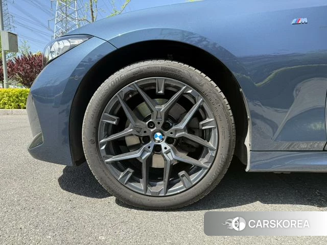 BMW 3 series 2024 Синий из Китая, фото 3