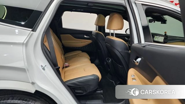 Hyundai The New Santa Fe 2023 Белый из Кореи, фото 3